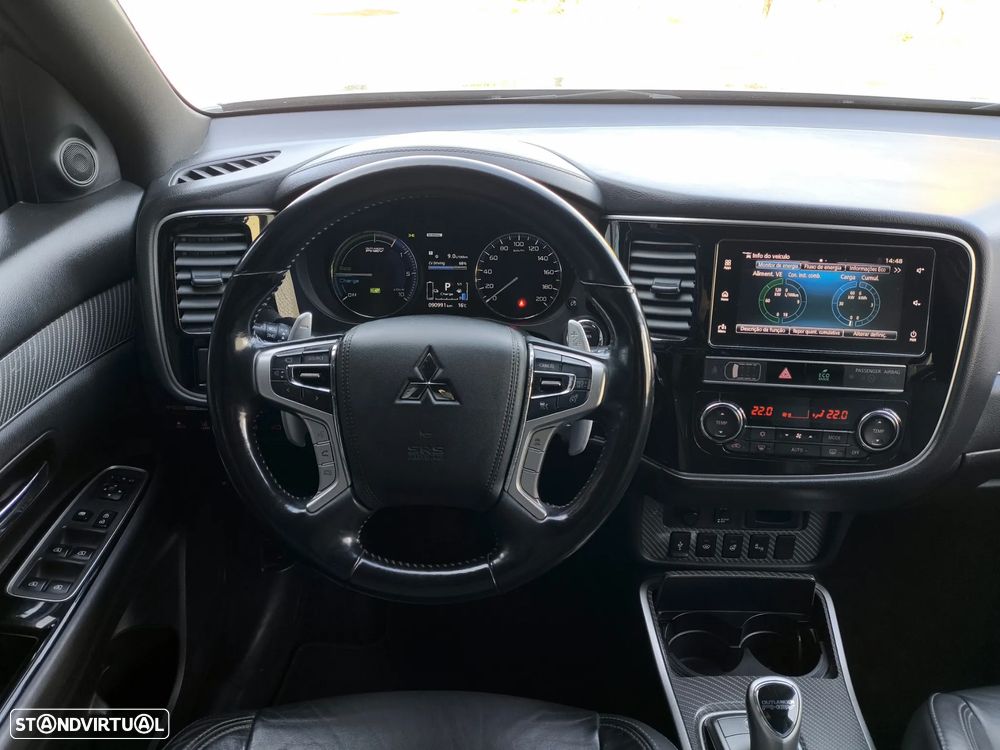 Mitsubishi Outlander - 7