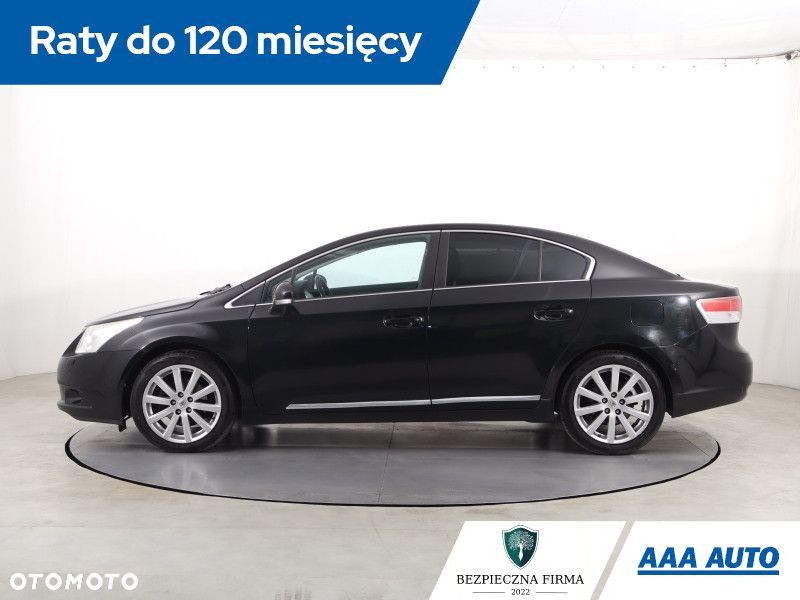 Toyota Avensis - 4