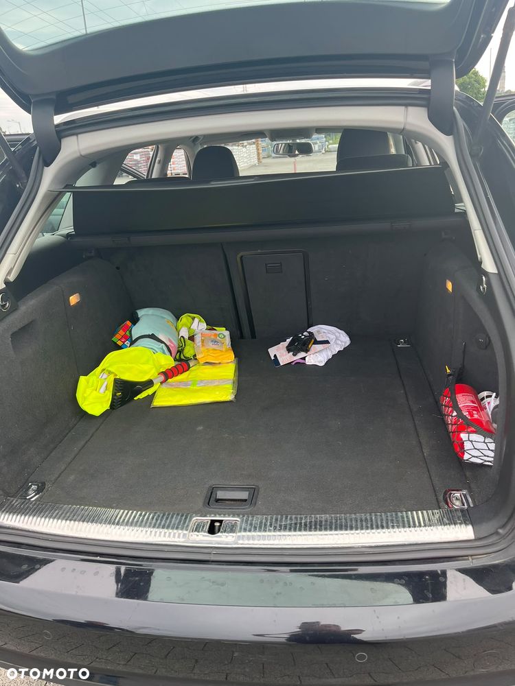 Audi A4 Avant 2.0 TDI - 8