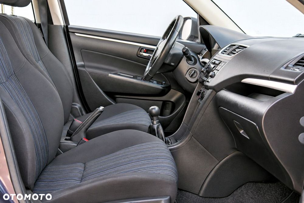 Suzuki Swift - 19