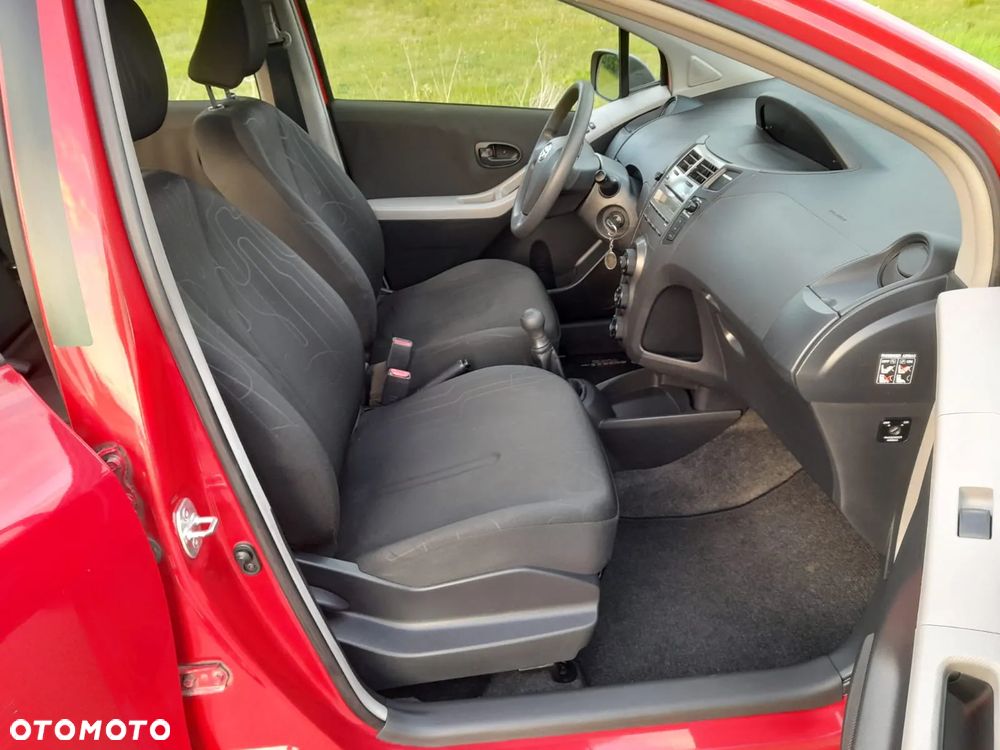 Toyota Yaris 1.0 Active - 6