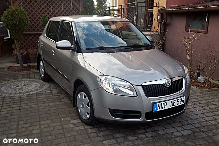Skoda Fabia 1.2 HTP Ambiente - 13