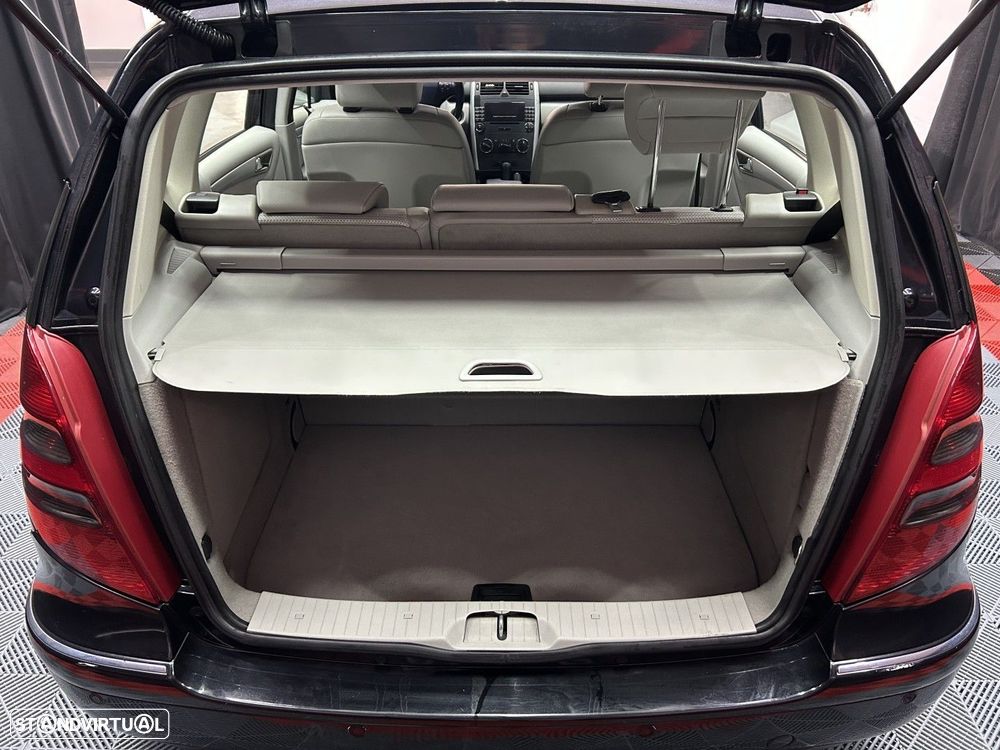 Mercedes-Benz A 150 Avantgarde Automatic - 7