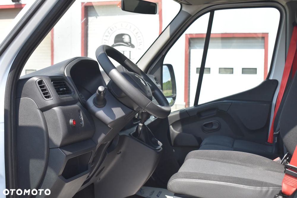 Renault Master - 16