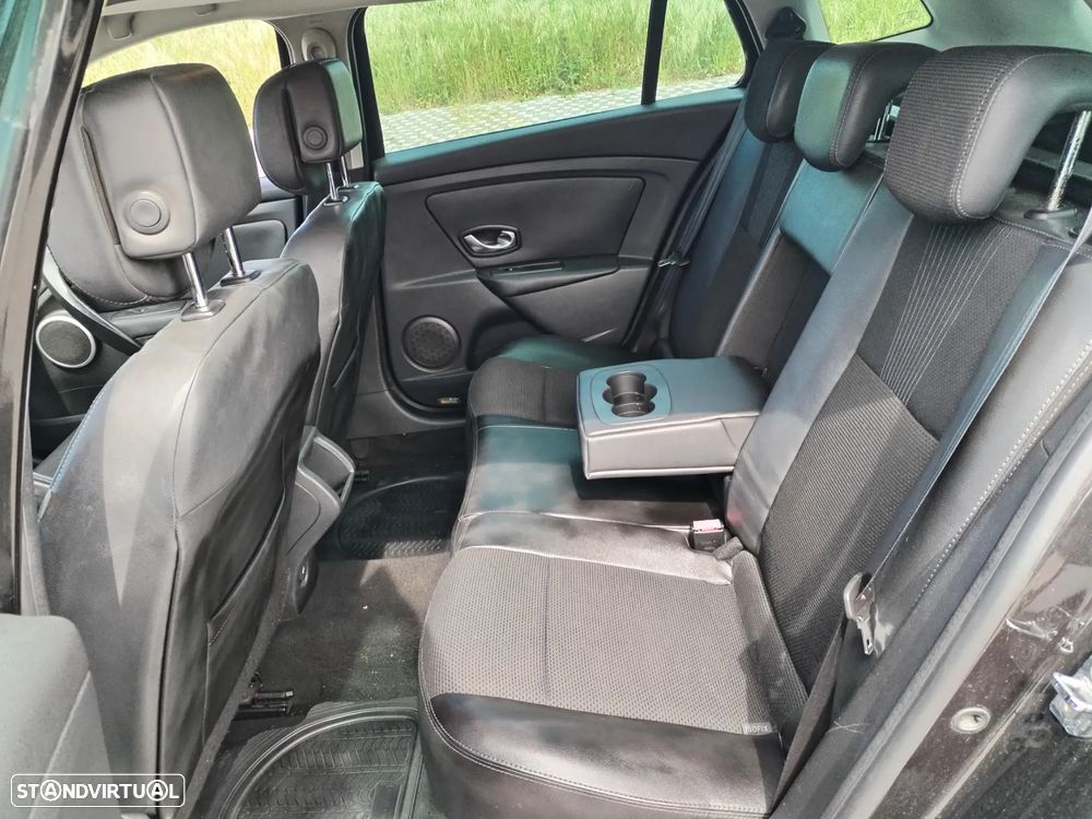 Renault Mégane Sport Tourer 1.5 dCi Dynamique - 14