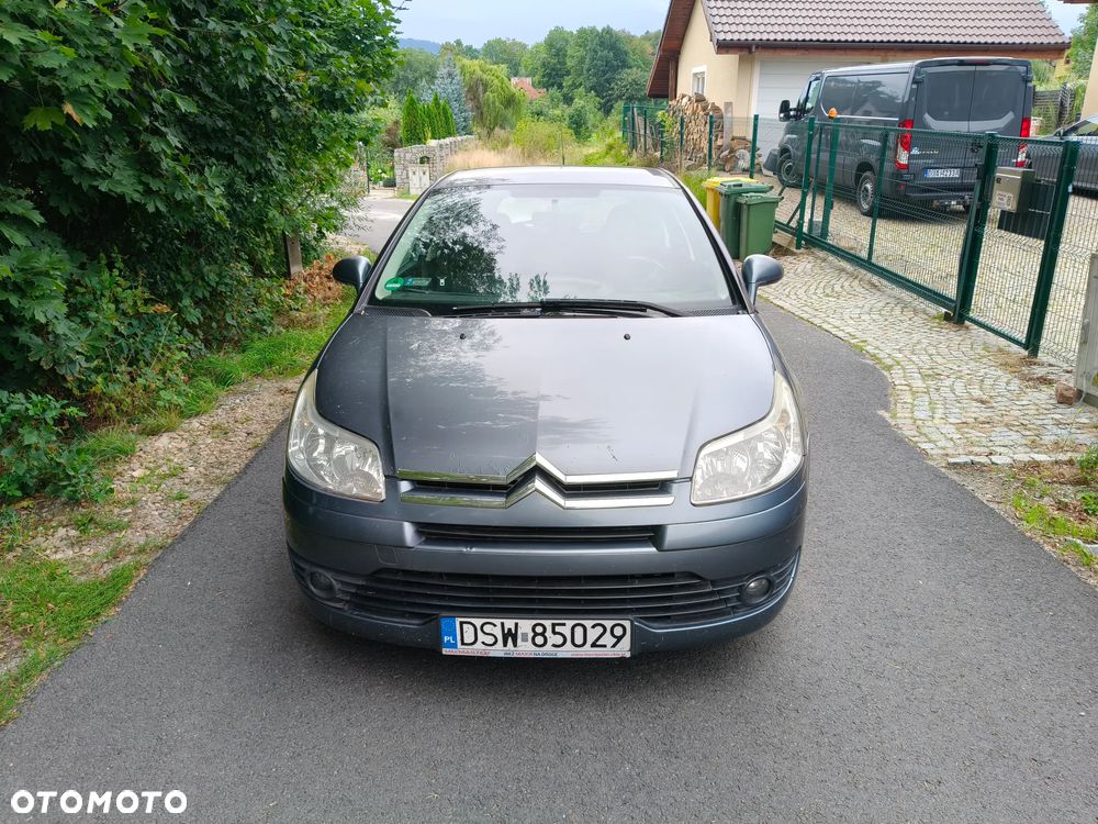 Citroën C4 1.6 16V Impress - 1