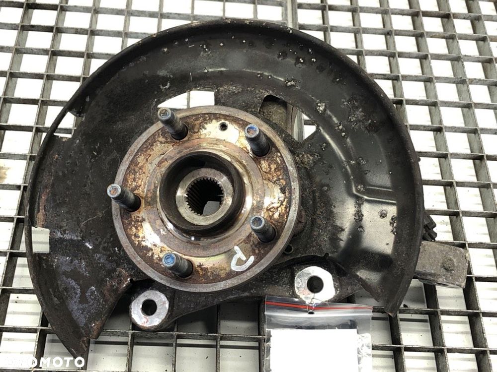 ZWROTNICA PRAWY PRZÓD  CHEVROLET CRUZE liftback (J305) 2010 - 2022 1.8 104 kW [141 KM] benzyna 2011 - 1