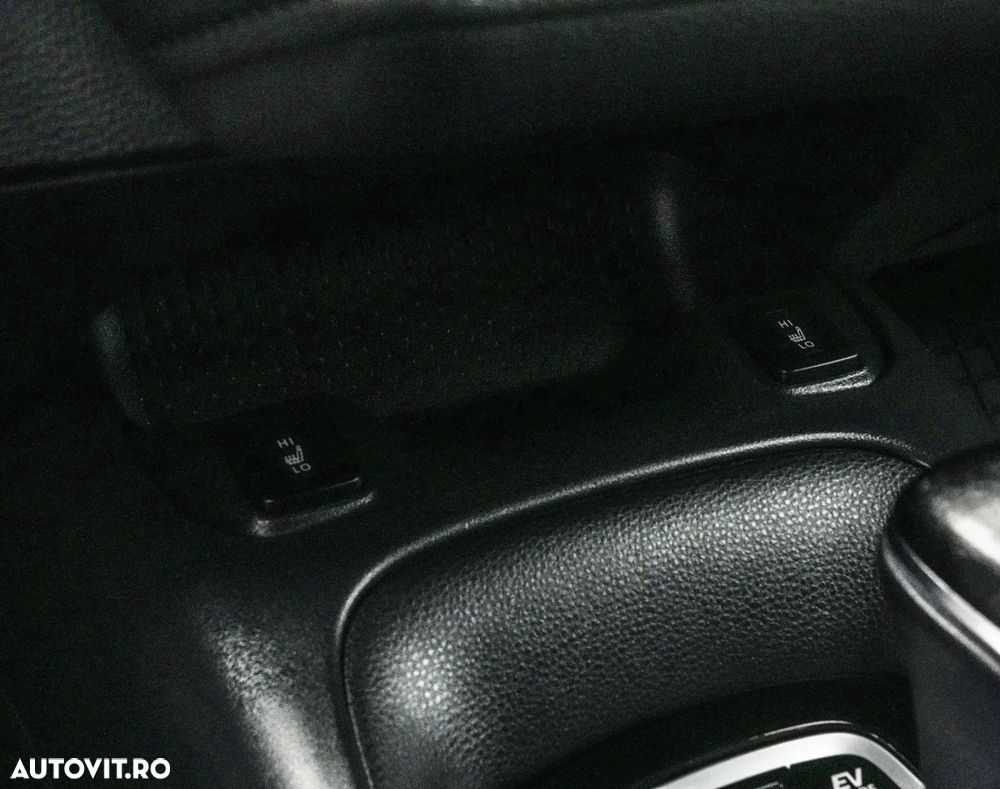 Toyota Corolla 1.8 HSD Dynamic - 21