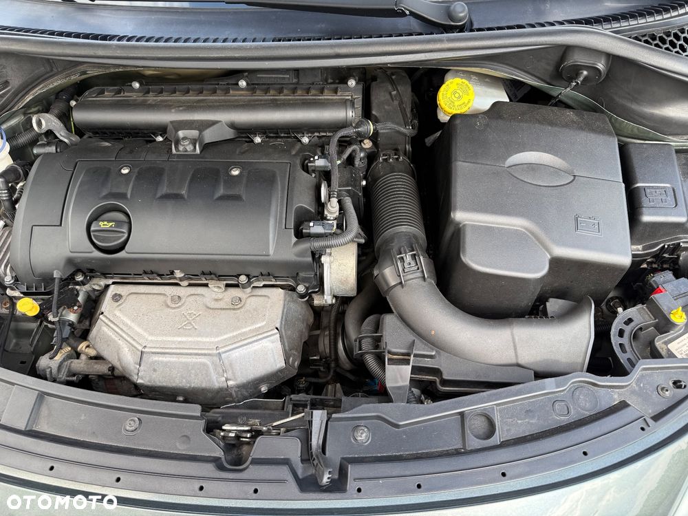 Peugeot 207 95 VTi Urban Move - 22
