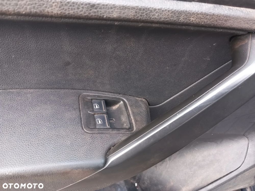 Volkswagen Caddy - 16