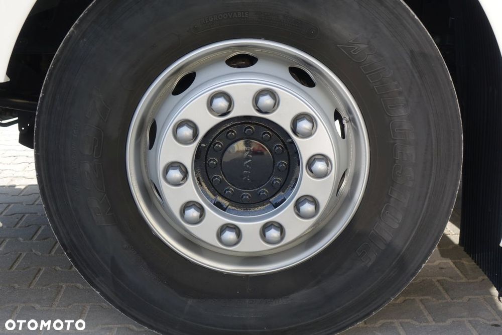 MAN TGX 18.500 4X2 BLS XLX / STANDARD / AUTOMAT / EURO 6 / EFFICIENTLINE / LODÓWKA / 2 ALUM. ZBIORNIKI / NAVI - 12