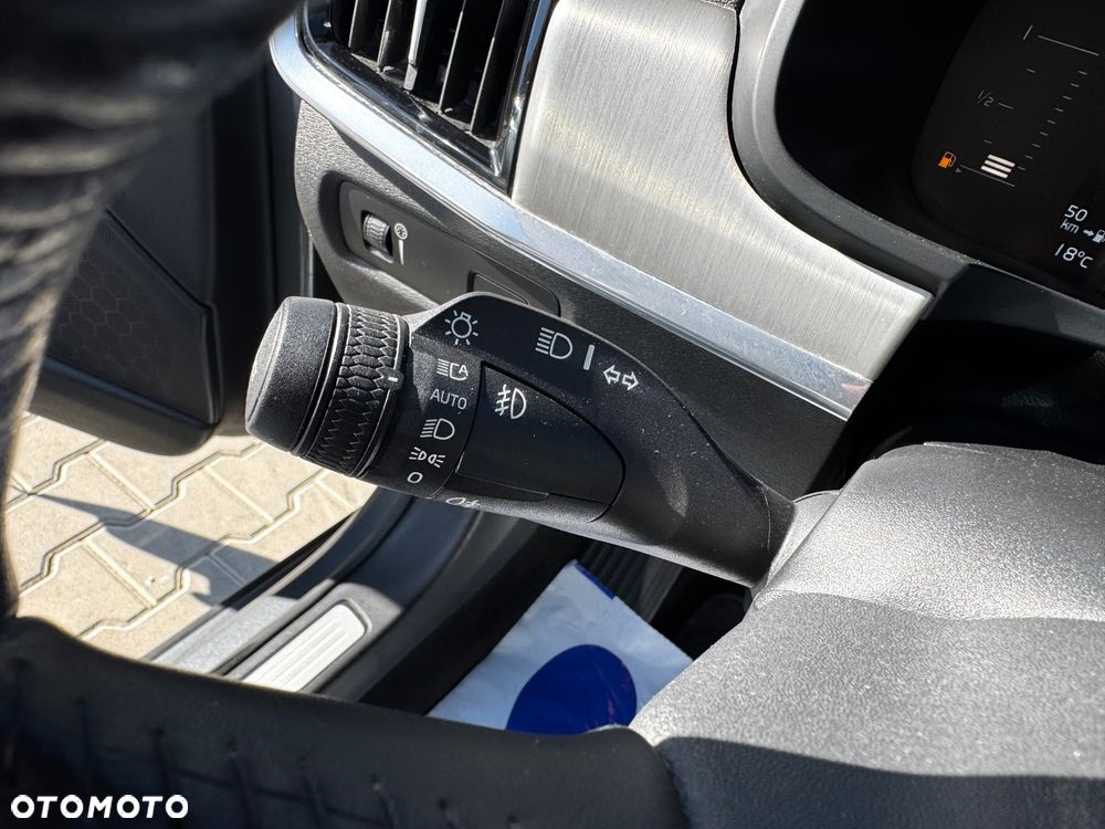 Volvo V90 D3 Momentum - 12