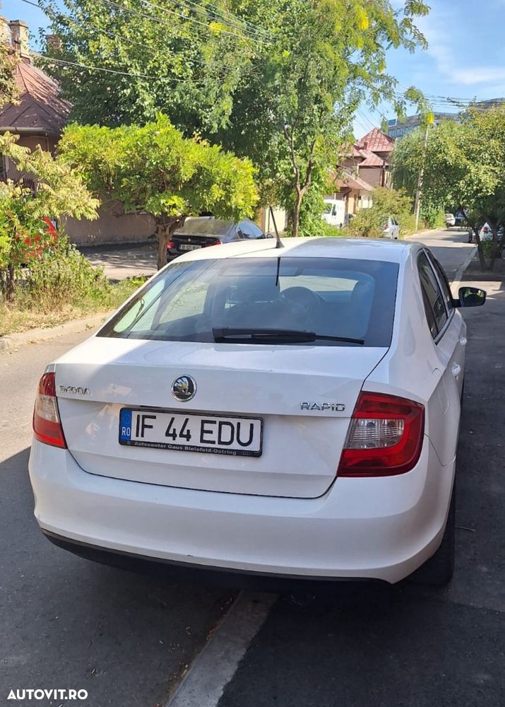 Skoda RAPID 1.6 TDI Ambition - 4