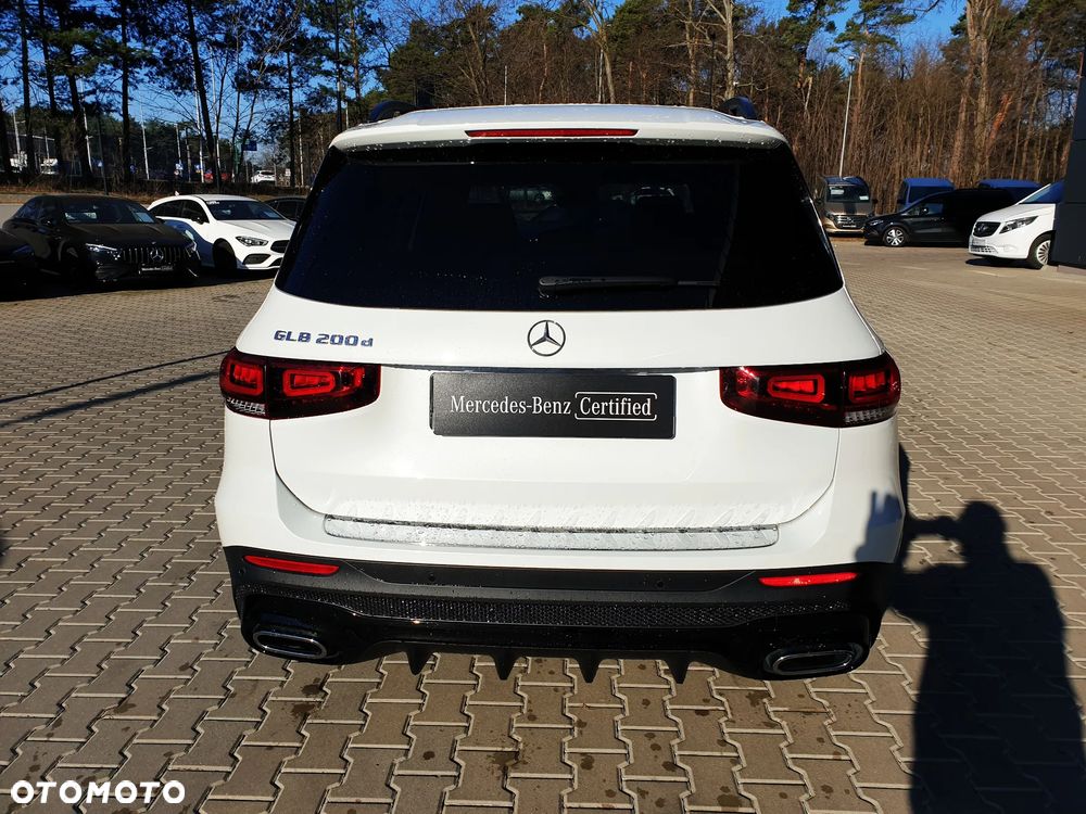 Mercedes-Benz GLB 200 d AMG Line 8G-DCT - 6