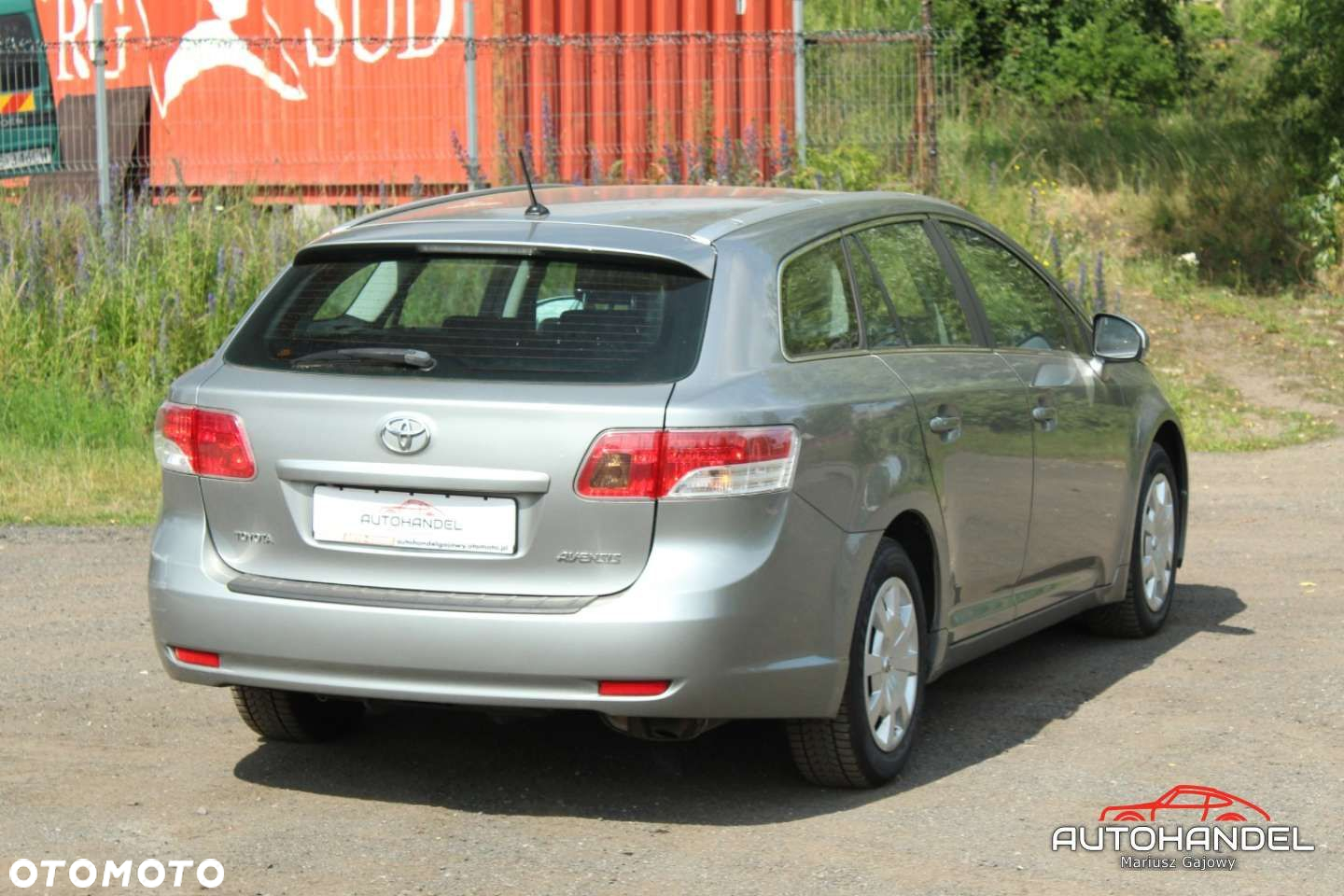 Toyota Avensis - 6