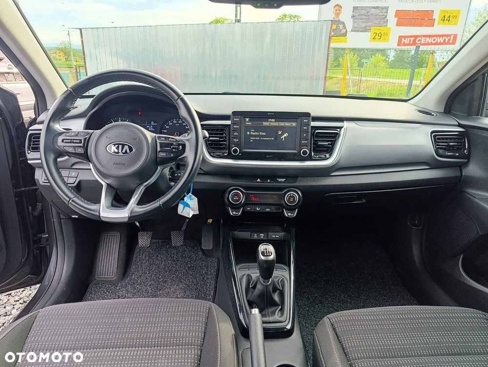 Kia Stonic - 12