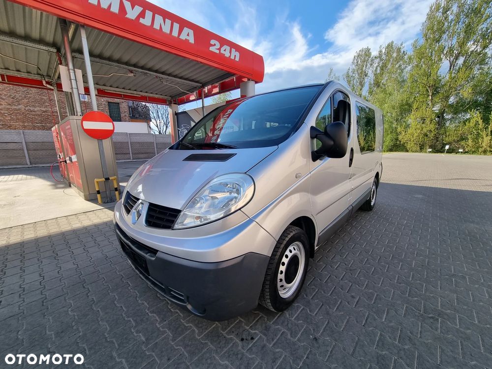 Renault Trafic - 1