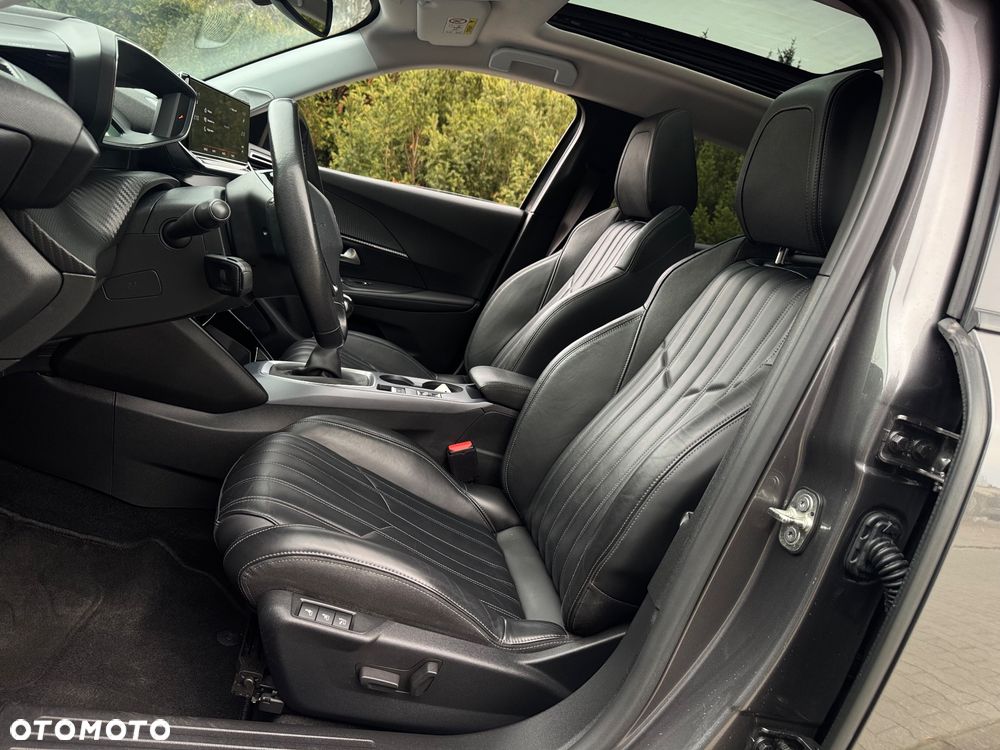 Peugeot 2008 - 5