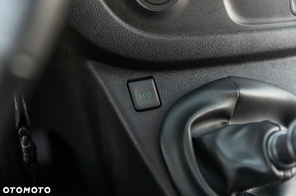 Opel Vivaro 1.6 D L1H1 S&S Tourer - 26