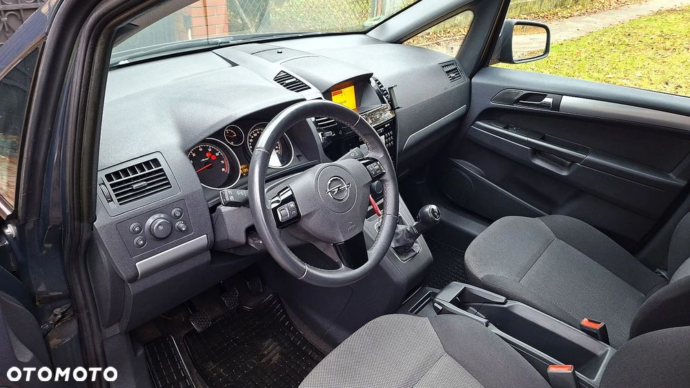 Opel Zafira 1.8 Selection - 10