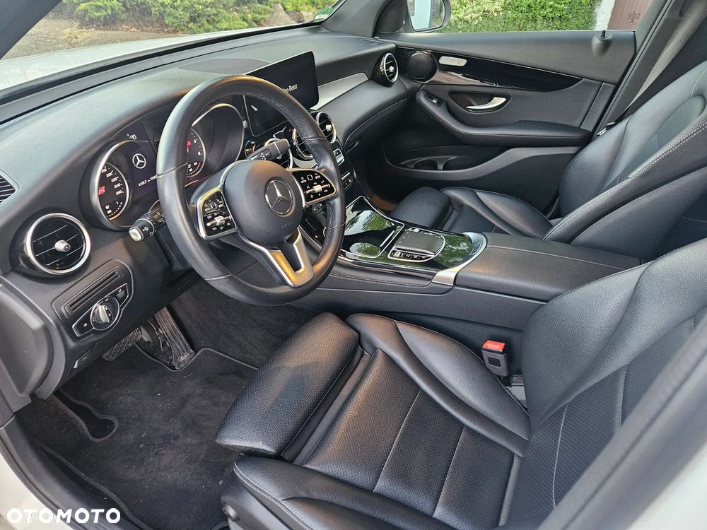 Mercedes-Benz GLC 220 d 4Matic 9G-TRONIC - 12