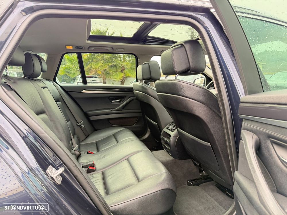 BMW 520 d Auto - 33