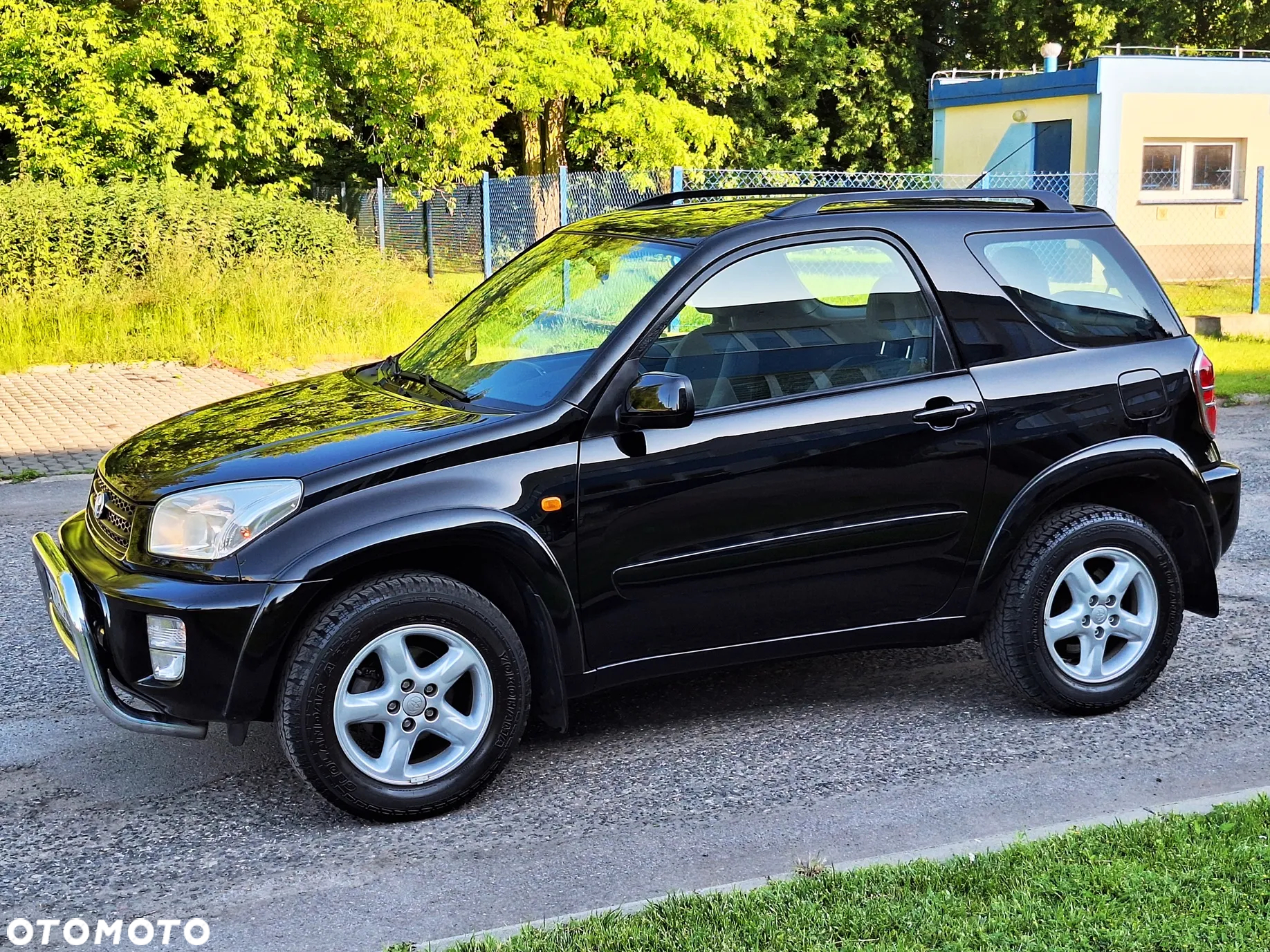 Toyota RAV4 - 22