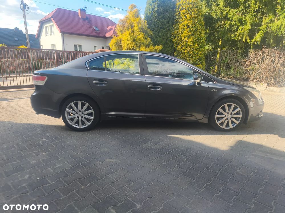 Toyota Avensis 2.2 D-CAT Prestige - 9
