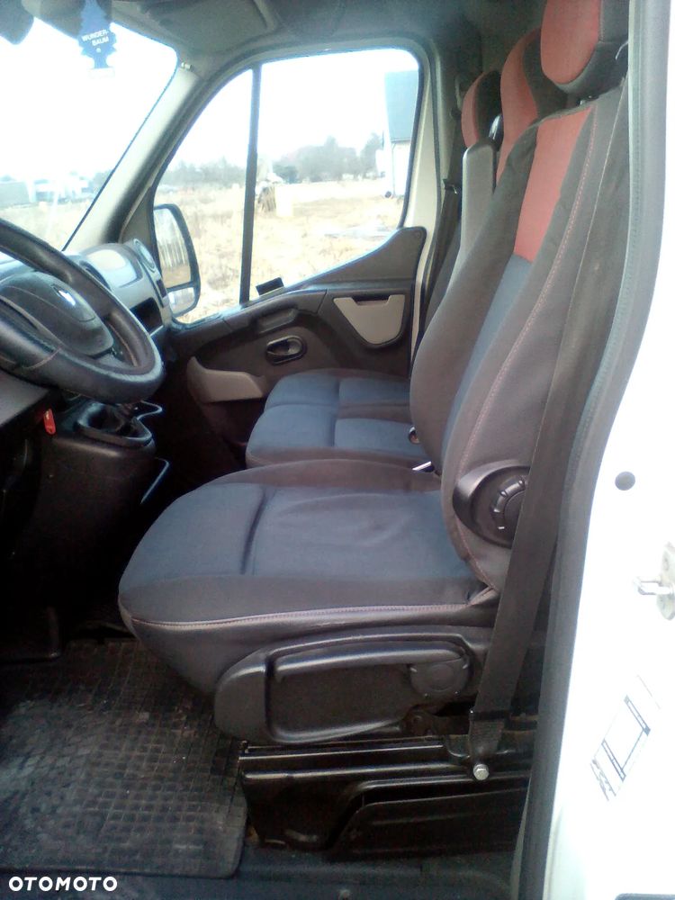 Renault Master - 25