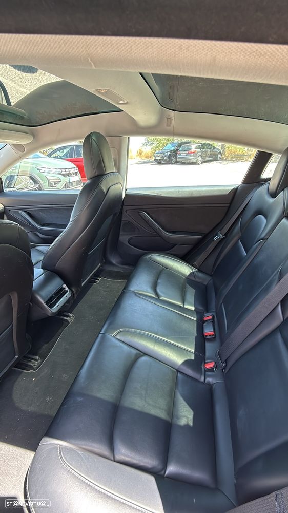 Tesla Model 3 Standard Range Plus RWD - 11