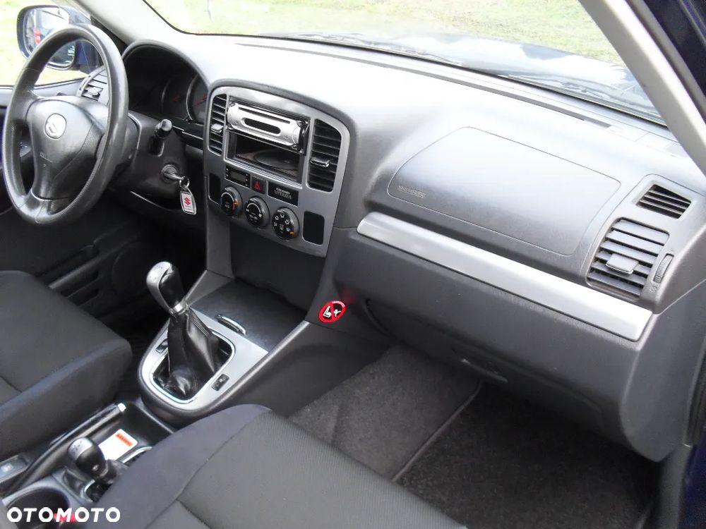 Suzuki Grand Vitara 2.0 HDi - 14