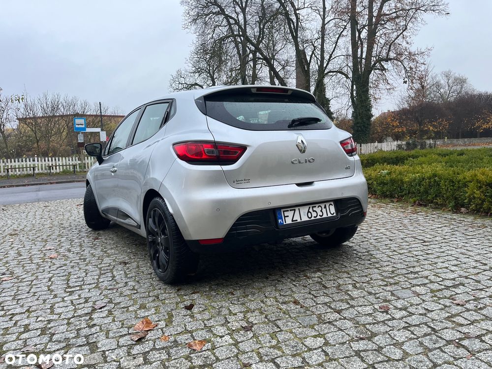 Renault Clio 1.5 dCi Authentique - 4