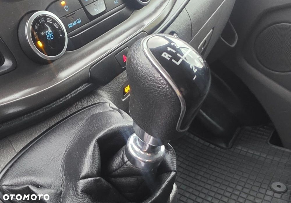 Ford Transit Custom - 16