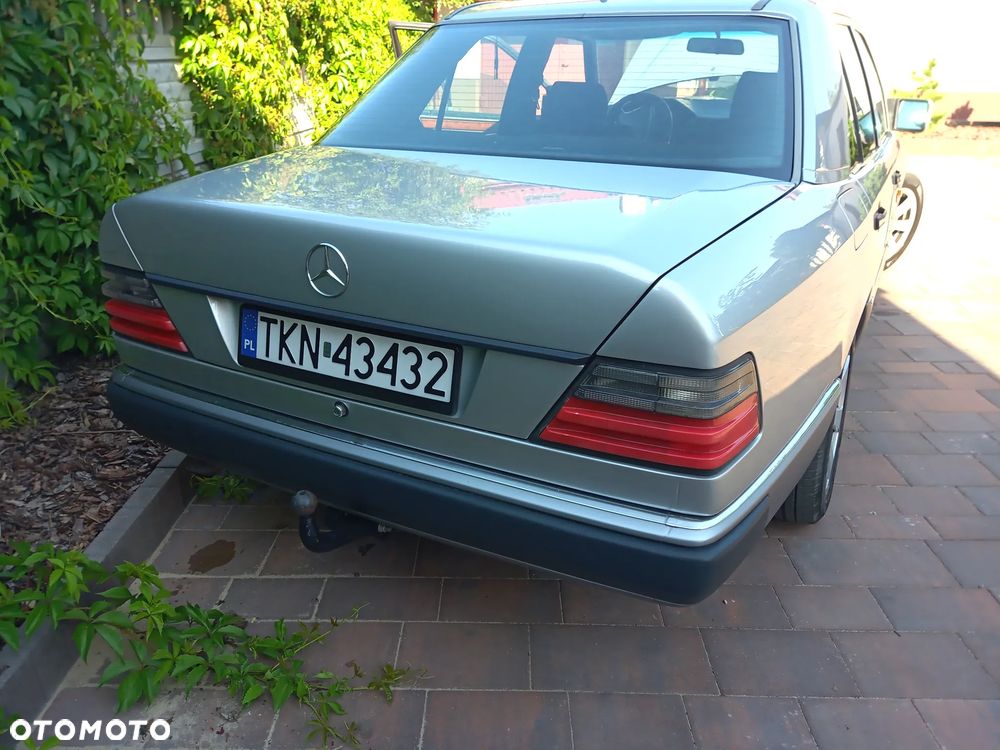 Mercedes-Benz W124 (1984-1993) - 7