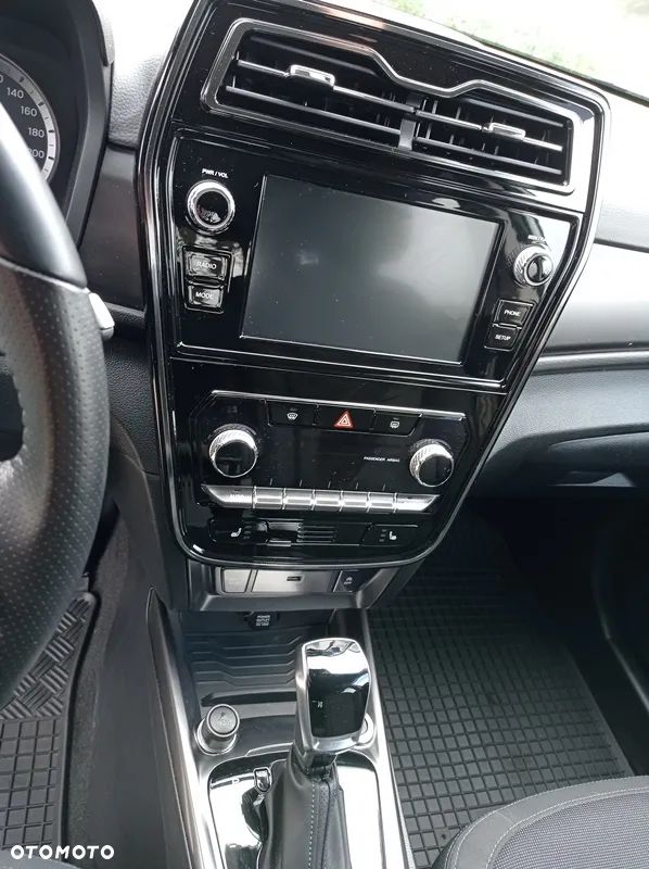 SsangYong/KGM Tivoli Grand - 18