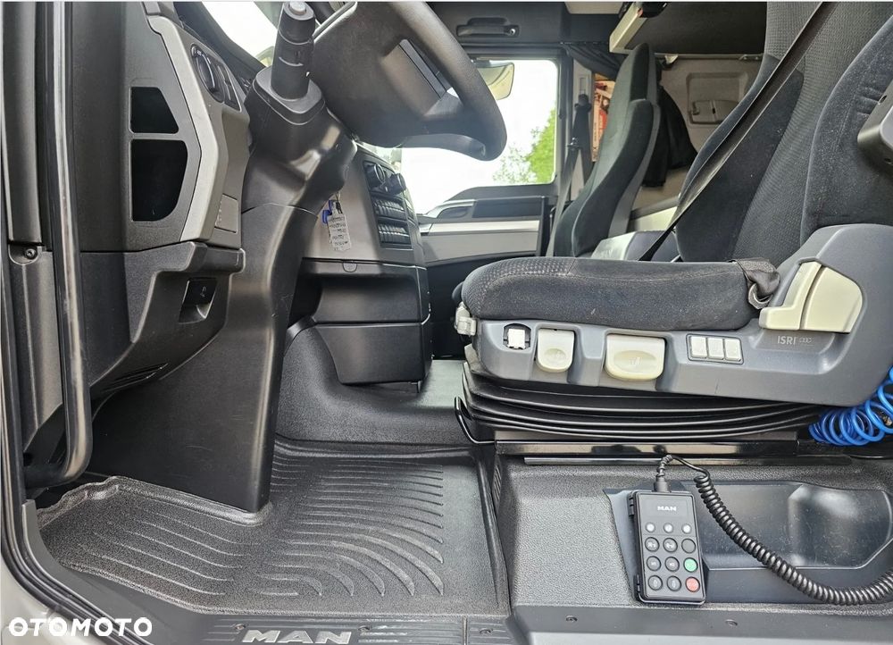 MAN TGX - 22