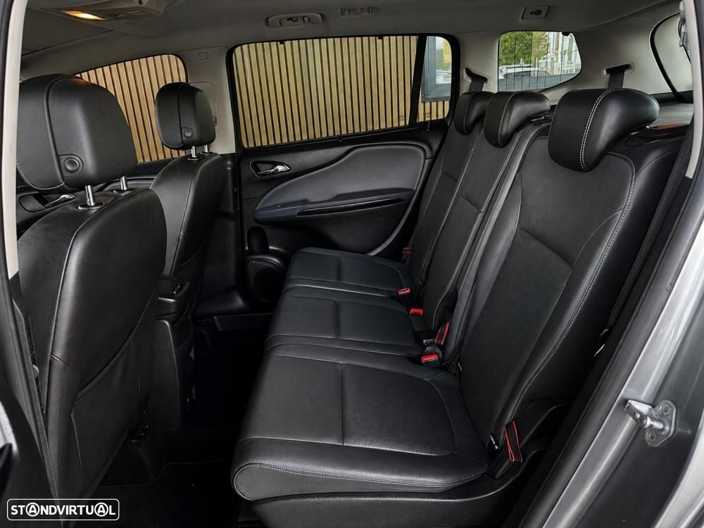 Opel Zafira 2.0 CDTI Cosmo - 30