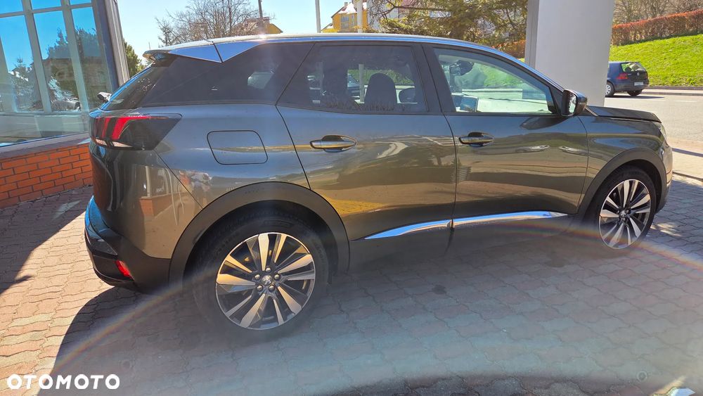 Peugeot 3008 1.2 PureTech Allure - 5