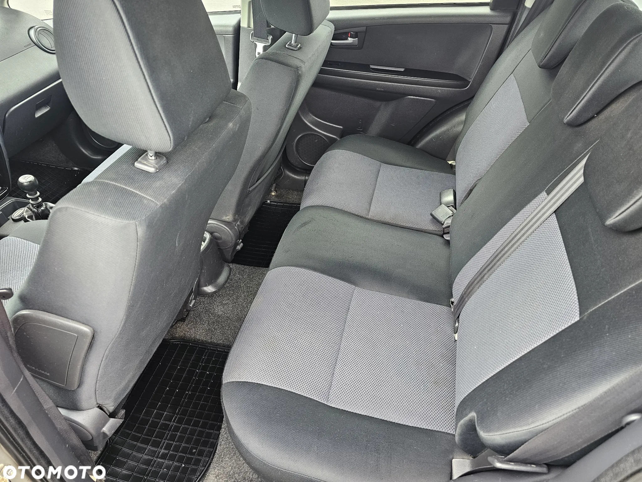 Fiat Sedici - 12