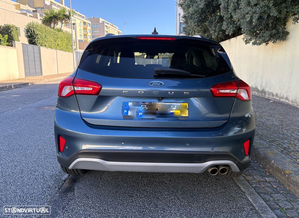 Ford Focus 1.0 EcoBoost Active X - 9