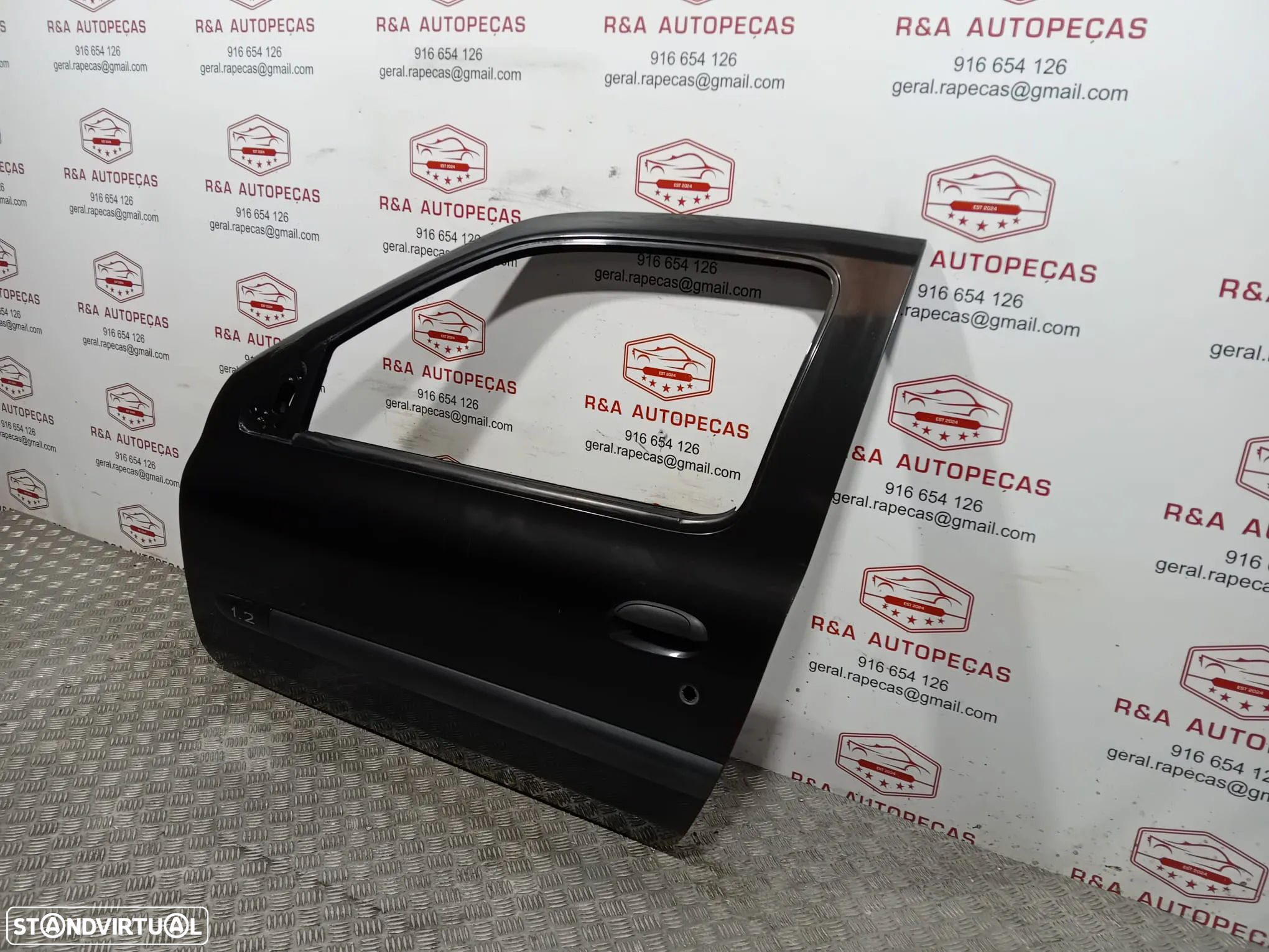 Porta Esquerda Renault Clio 2 II Preto Original - 2