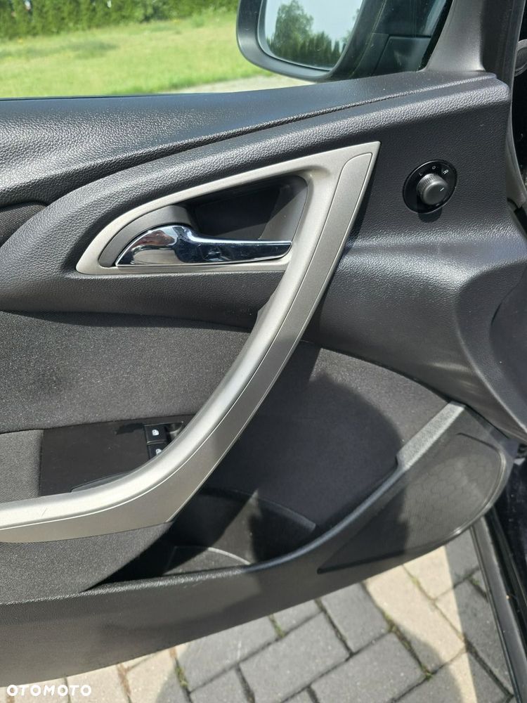 Opel Astra - 14