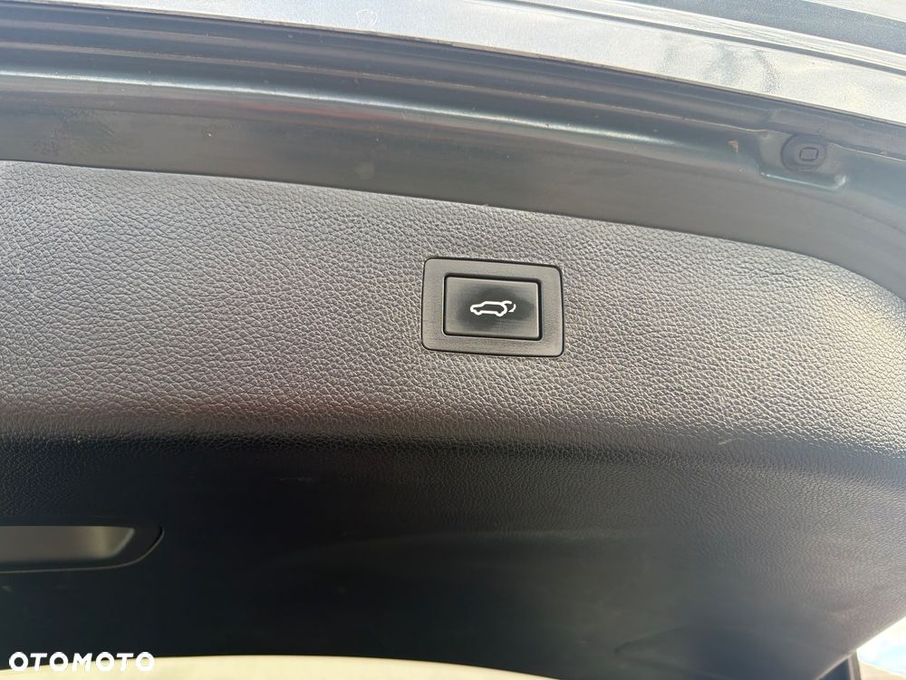 Hyundai i40 i40cw 1.7 CRDi Fifa World Cup Edition - 22