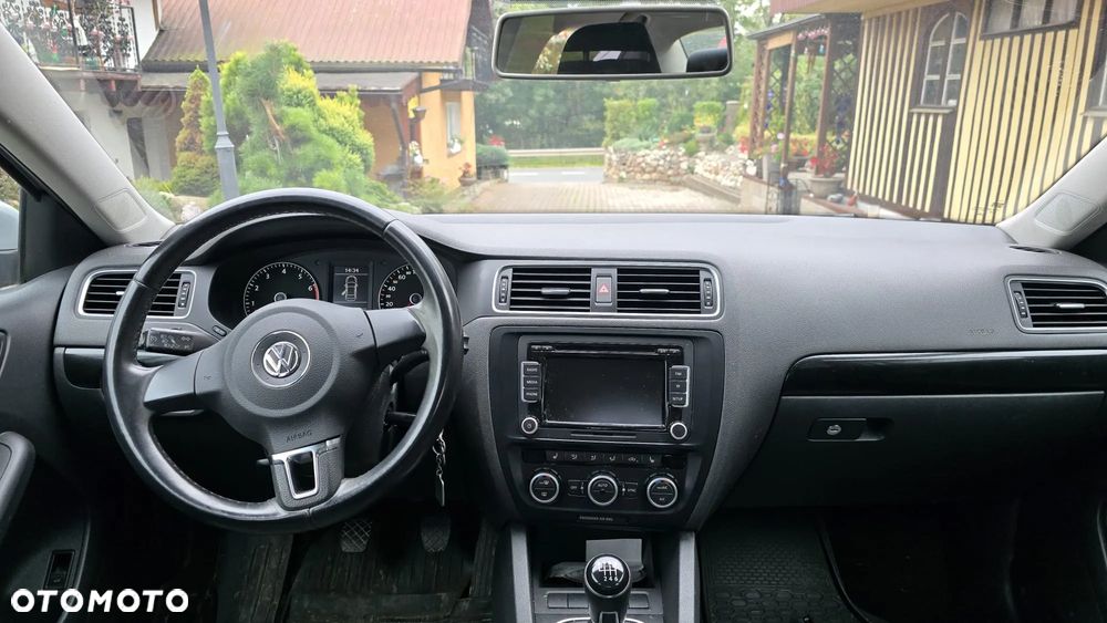 Volkswagen Jetta 1.2 TSI Comfortline - 6