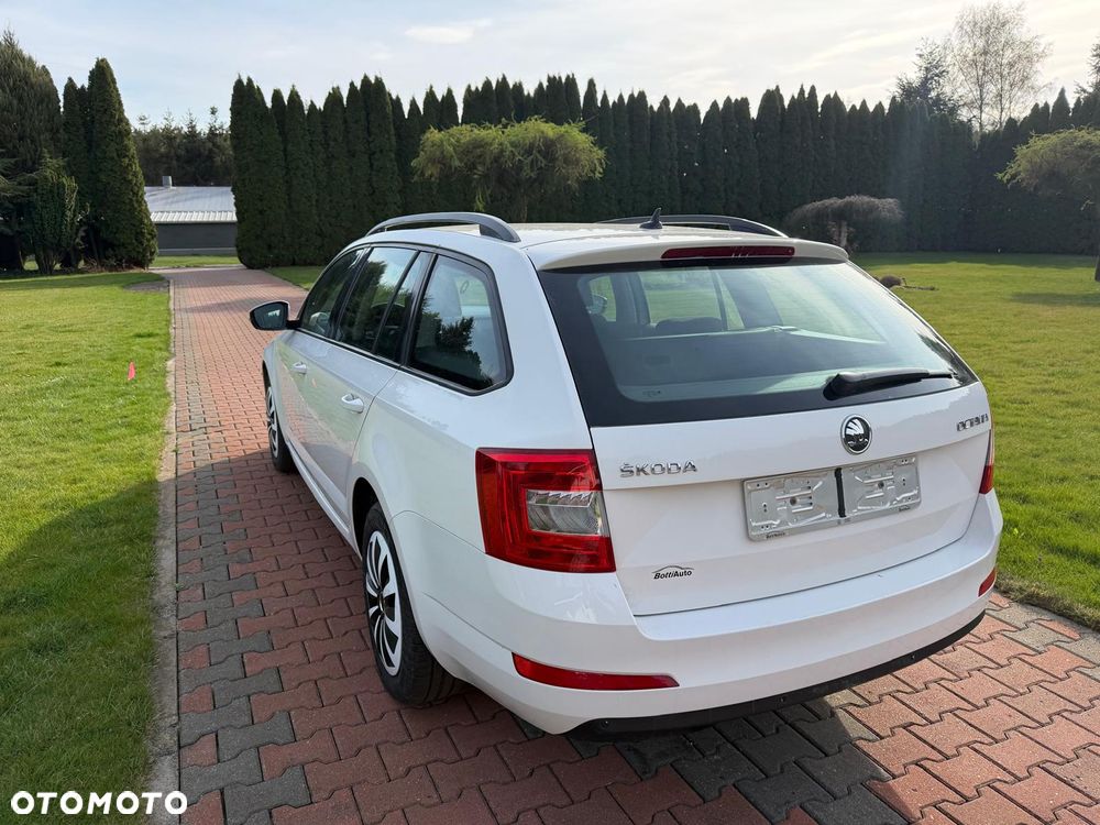 Skoda Octavia 1.6 TDI Ambition - 6