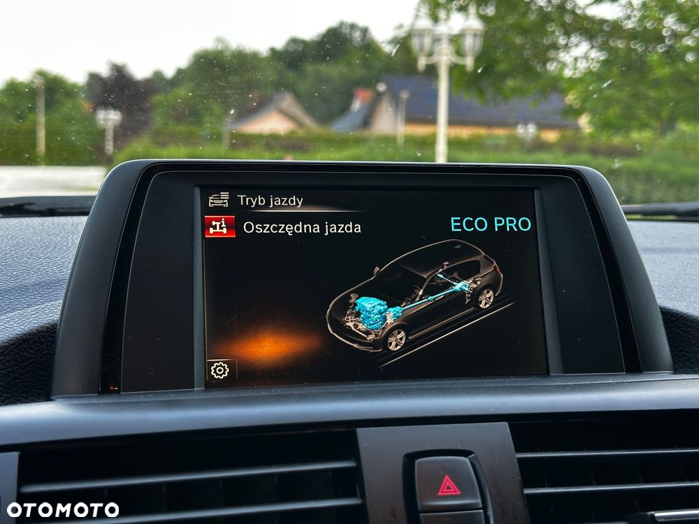 BMW Seria 1 118i - 19