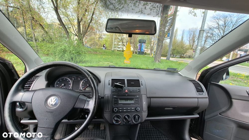 Volkswagen Polo 1.4 16V Comfortline - 7
