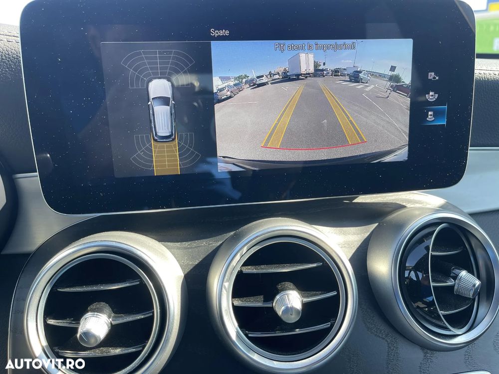 Mercedes-Benz GLC - 16