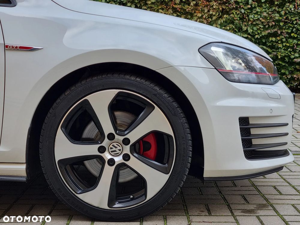 Volkswagen Golf VII 2.0 TSI BMT GTI - 18