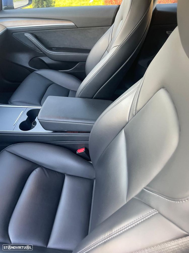 Tesla Model 3 Long Range Tração Integral - 19